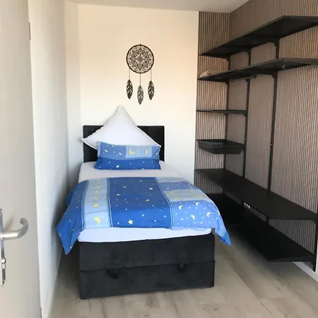 Cologne - & Monteursquartiere In Bei Koeln *