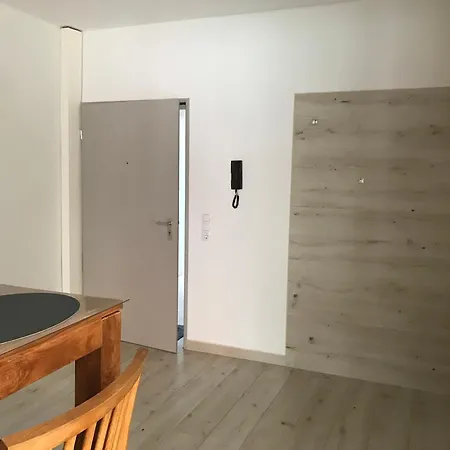 Cologne - & Monteursquartiere In Bei Koeln Appartamento