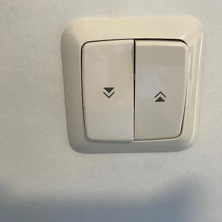 Cologne - & Monteursquartiere In Bei Koeln Διαμέρισμα *