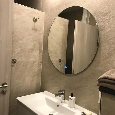 Cologne - & Monteursquartiere In Bei Koeln Διαμέρισμα *