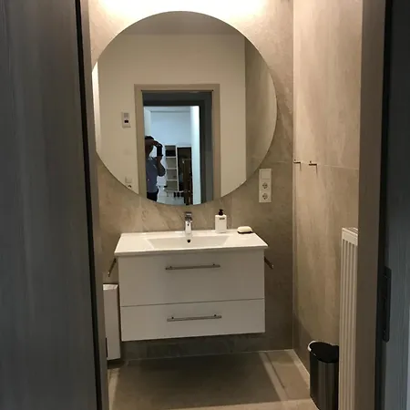 Διαμέρισμα Cologne - & Monteursquartiere In Bei Koeln