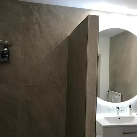 Διαμέρισμα Cologne - & Monteursquartiere In Bei Koeln Meckenheim (North Rhine-Westphalia)