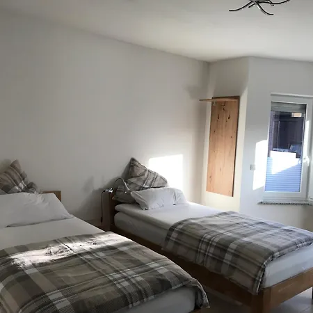 Cologne - & Monteursquartiere In Bei Koeln Διαμέρισμα *