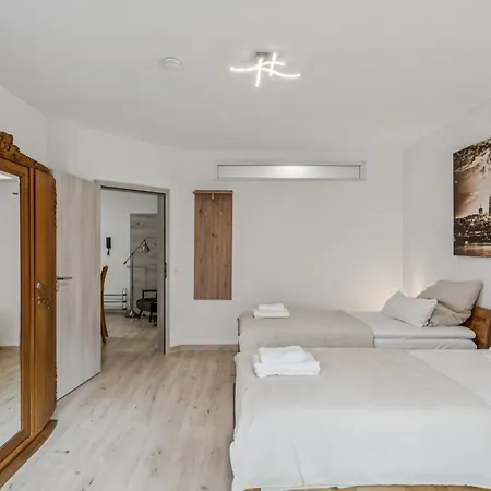 Apartment Cologne - & Monteursquartiere In Bei Koeln *