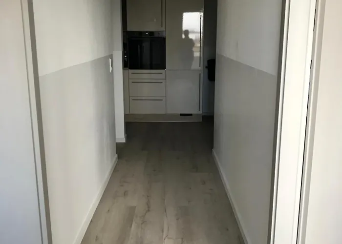 Cologne - & Monteursquartiere In Bei Koeln Apartman