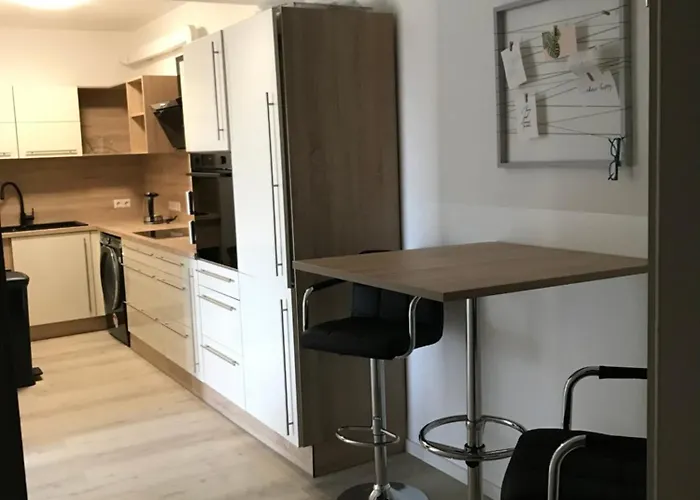 Cologne - & Monteursquartiere In Bei Koeln