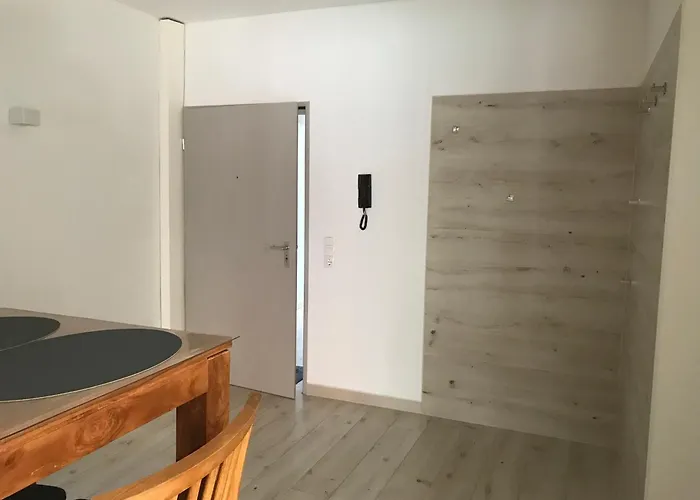 Cologne - & Monteursquartiere In Bei Koeln Apartment