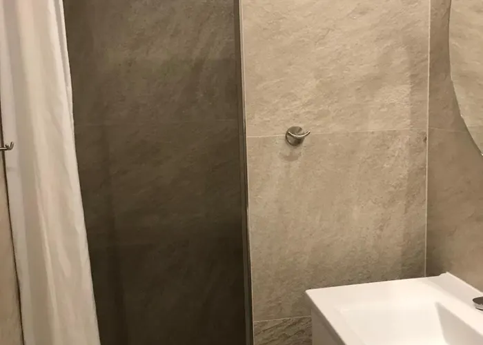 Cologne - & Monteursquartiere In Bei Koeln Apartment